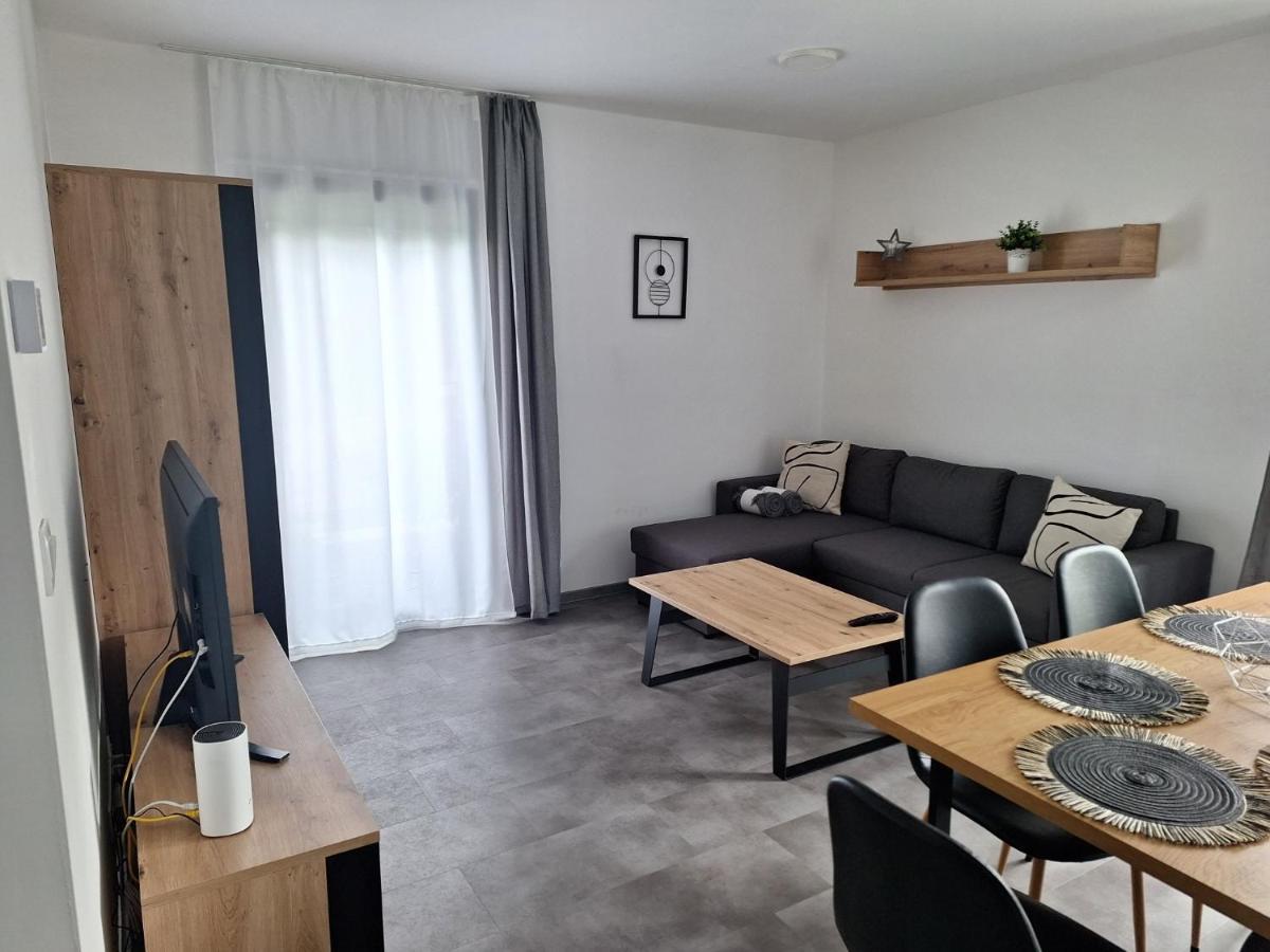 Mb Apartmany Lipno Ліпно-над-Влтавою Екстер'єр фото